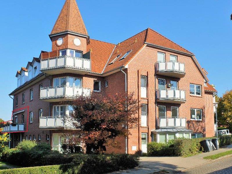 Stade - moderne 4-Zimmer-Wohnung in gefragter Lage mit 2 Balkonen