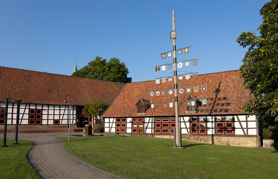 schladen-620e0418aa3f27.20915609.jpg